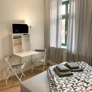 Studioapartment M15 Im Plagwitzer Szeneviertel Apartment