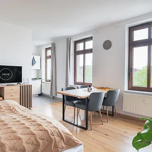 Prime - 2 Direkt Am Fluss Apartment